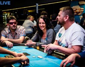 poker table