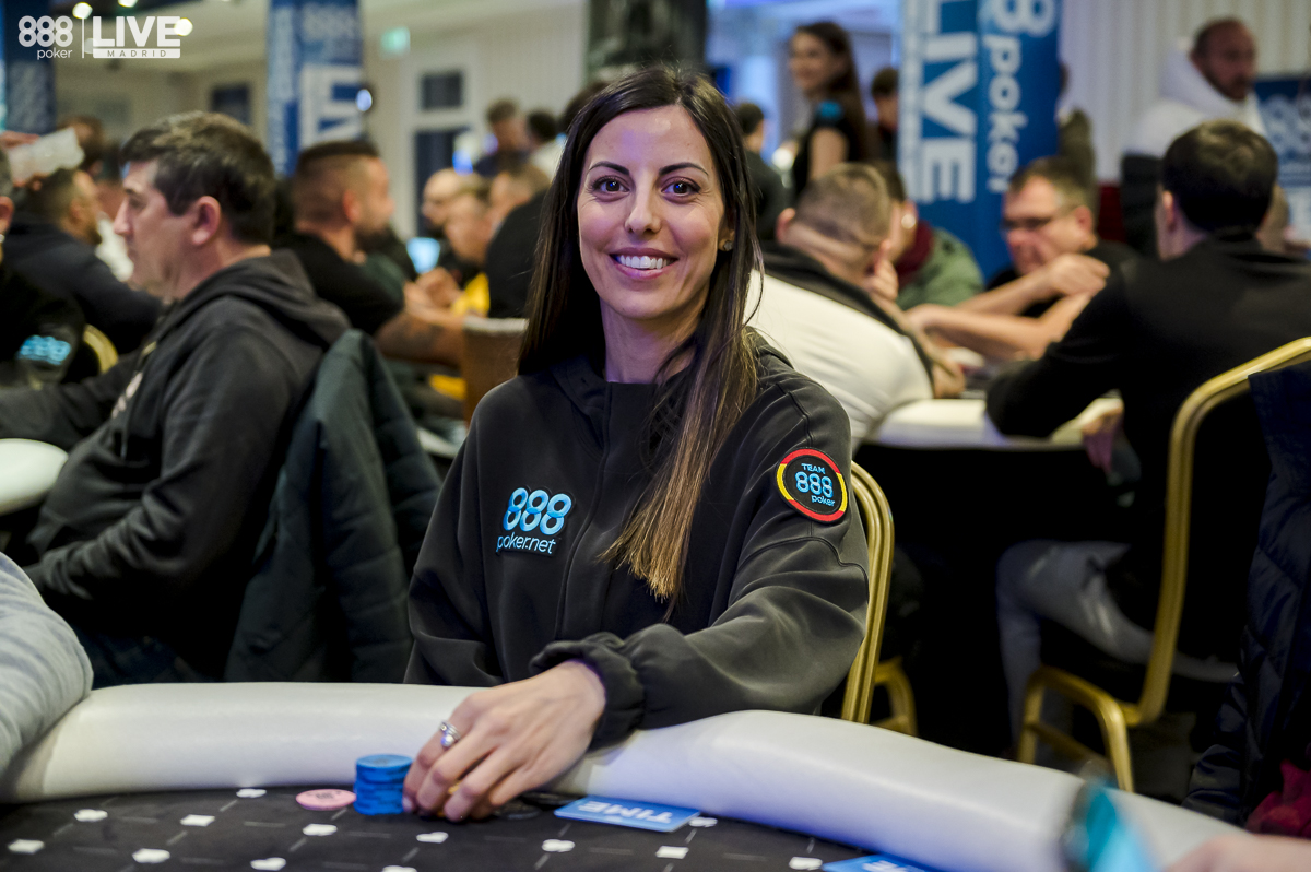 Newest 888poker Ambassador Lucia Navarro Bagged Top-Ten Stack