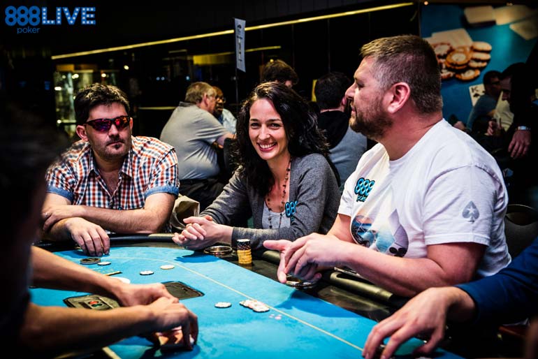 https://www.888poker.com/magazine/sites/magazine.888poker.com/files/inline-images/888live-costa-brava---main-event-day-1-35_0.jpg