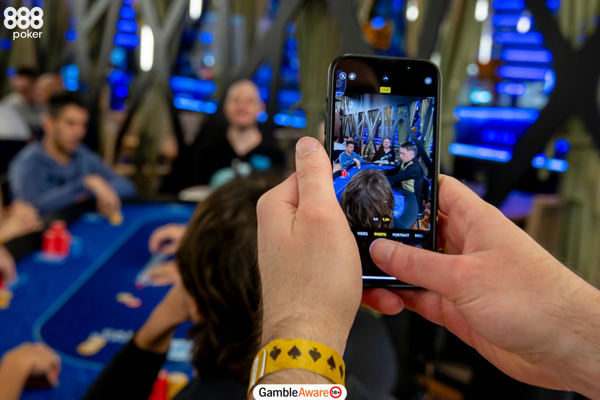 Collusion in Live Poker