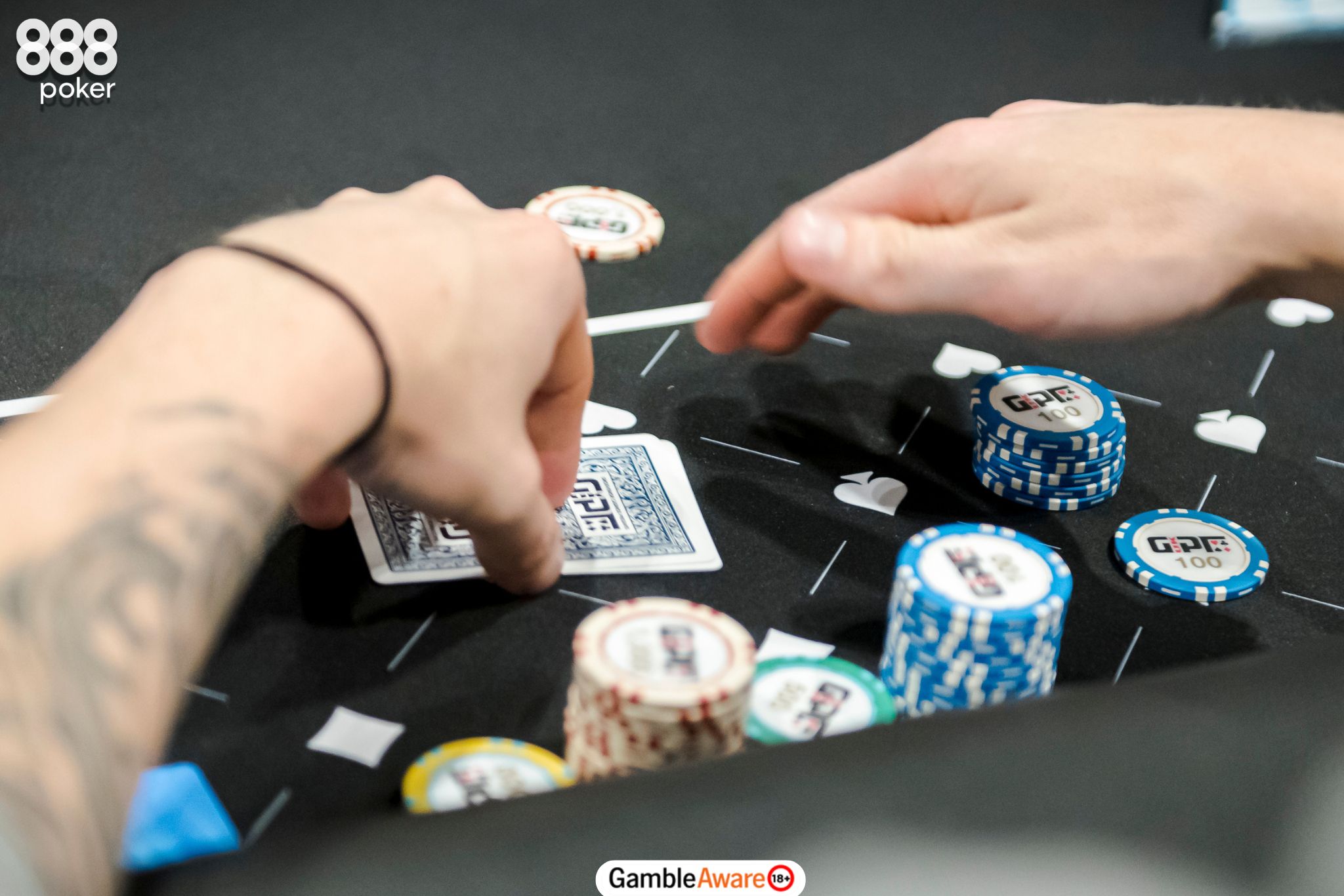Bluffing opponents who don't fold