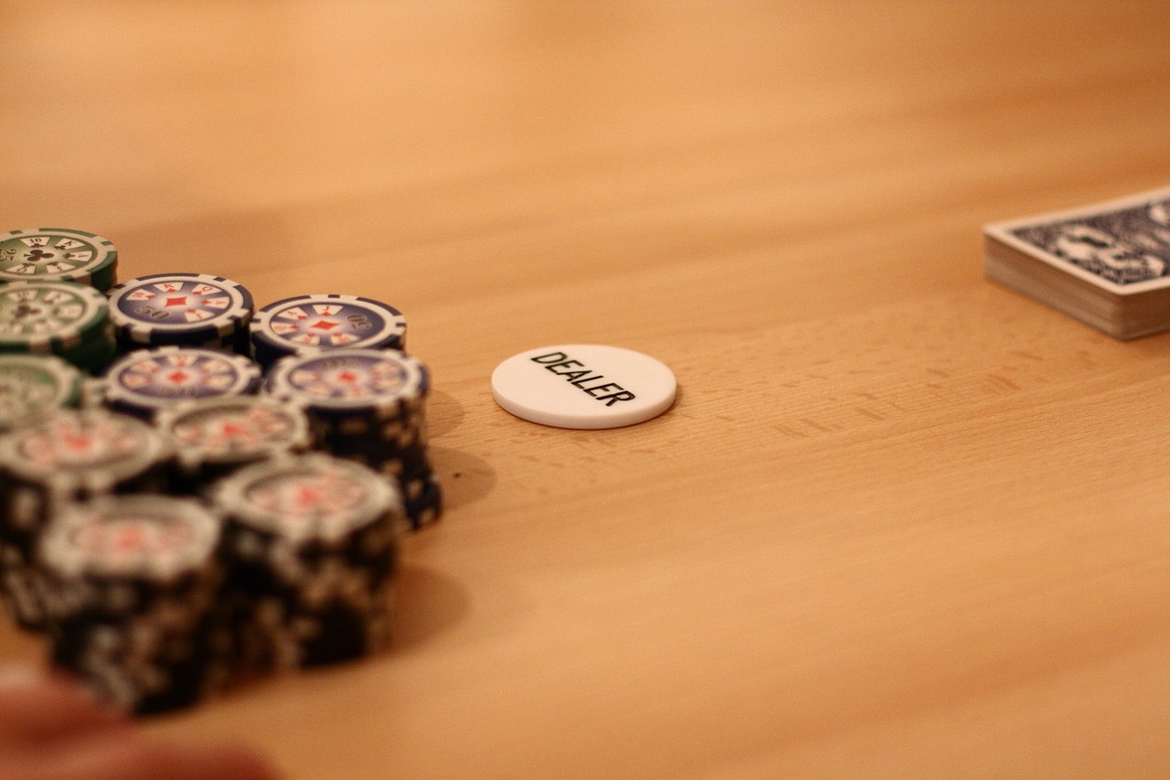 Poker Dealer