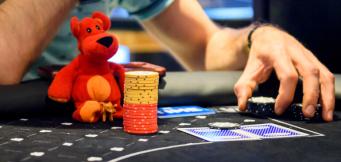 Your Complete Guide to Straddling in Poker!