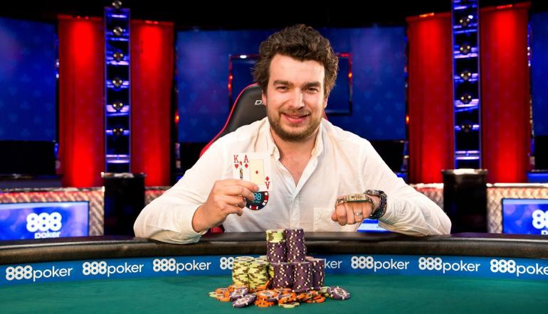 Poker Tips for Solid MTT Strategy from the Pros