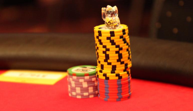 Moving up stakes online poker tournaments