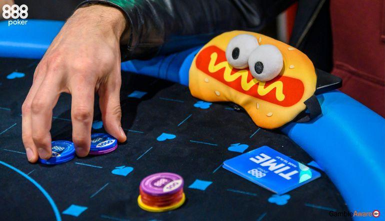 What Is a Nit in Poker? Is This an Insult that’s Secretly a Compliment?