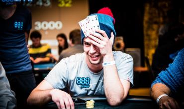 Are You Playing any of the Top 7 Worst Starting Hands in Poker?