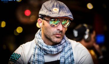 What Are the Positives and Negatives of Wearing Sunglasses at the Poker Table?