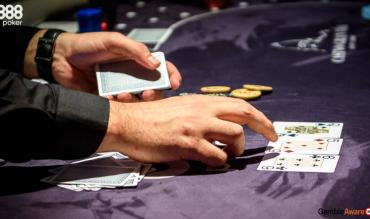 What Is a Blocker in Poker: A Beginners Complete Guide!